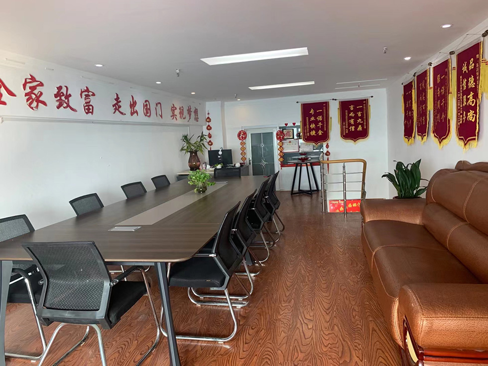 1623398680119172.jpg q2.jpg